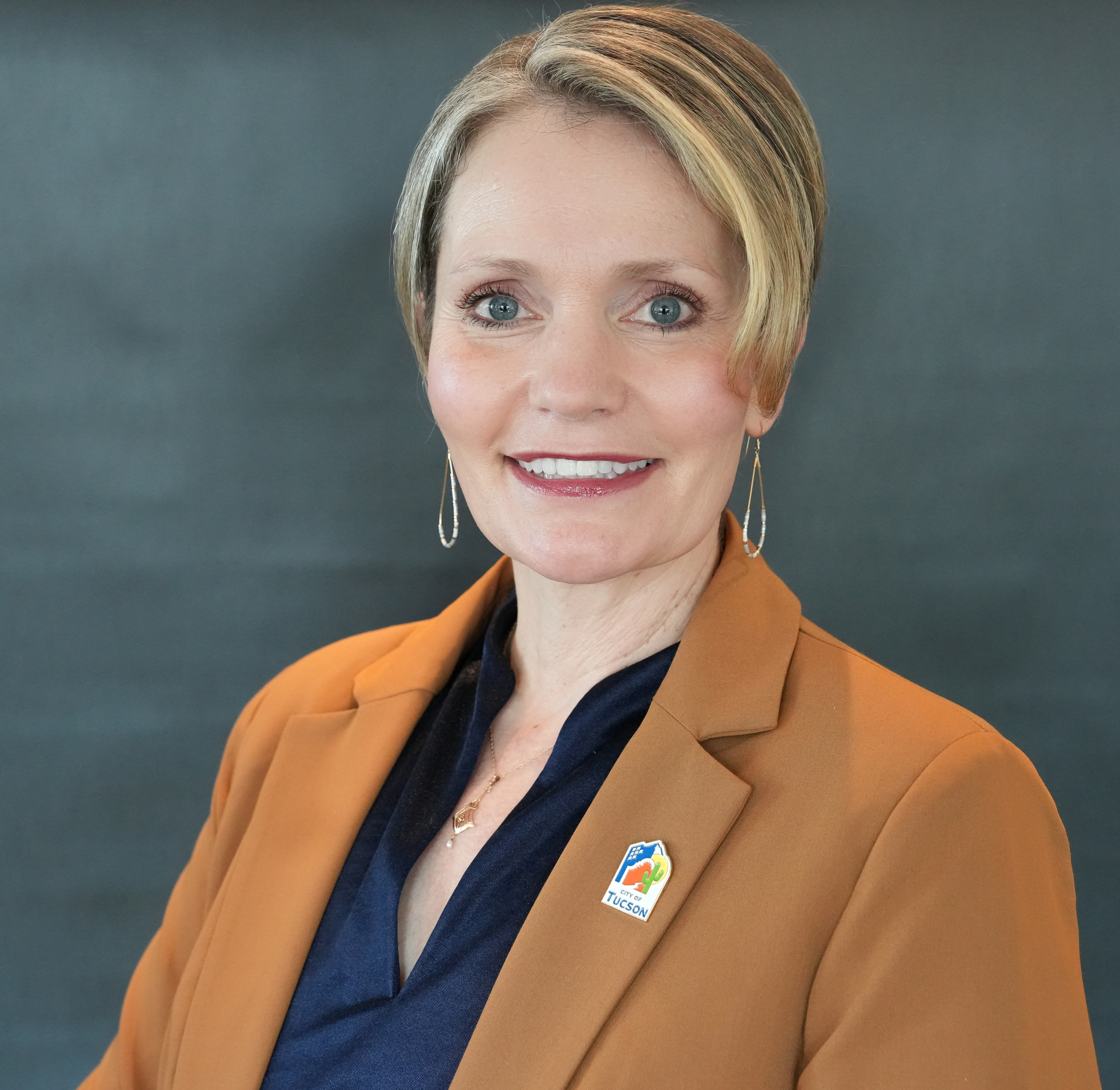 Headshot-JennToothaker2025_sml.jpg